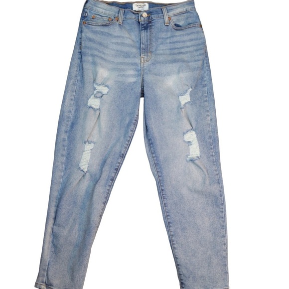 Levi’s Denizen High Rise Distressed Light Wash Mom Jeans - Size 9/29 - Picture 1 of 9